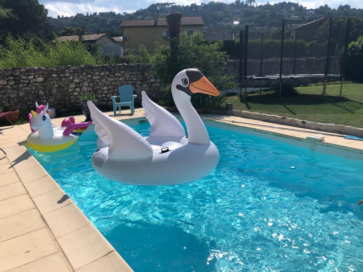 Gite « Les Rives De L'Ardeche » Ucel Luaran gambar